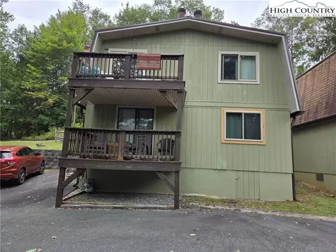 24 Laurel Dr #C, Banner Elk, NC 28604