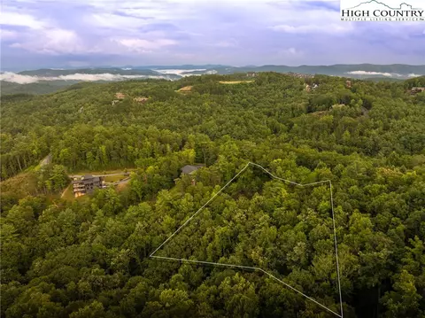 223 Red Cedar Rd, Boone, NC 28607 photo 3