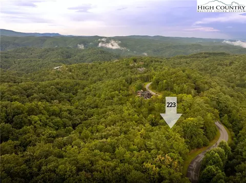 223 Red Cedar Rd, Boone, NC 28607 photo 4