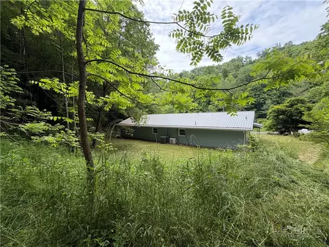Exterior - 274 Bryan Davis Rd, Creston, NC 28615 photo 3 of 4