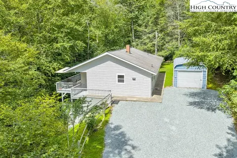 450 Astor Cook Rd, Blowing Rock, NC 28605