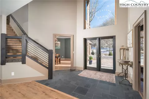 Entry Way - 216 Greenbriar Rd, Beech Mountain, NC 28604 photo 1 of 2