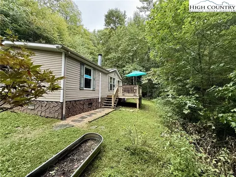 1999 Buffalo Rd, West Jefferson, NC 28694