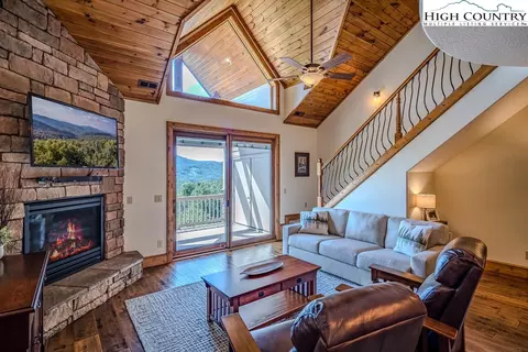 311 Penny Ln #2C, Banner Elk, NC 28604