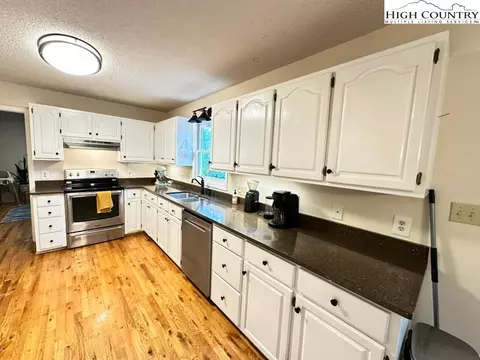 Kitchen - 371 Cool Woods Dr, Boone, NC 28607 photo 2 of 5