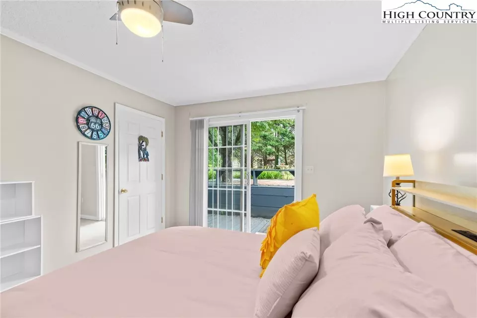 Bedroom - 806 Lower Creek Dr, Lenoir, NC 28645 photo 2 of 3