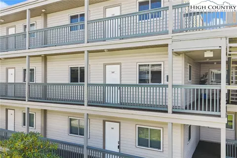 301 Pinnacle Inn Rd #3207, Beech Mountain, NC 28604
