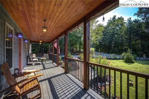 1210 Staghorn Rd, Purlear, NC 28665 photo 12