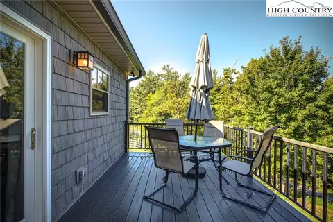 1210 Staghorn Rd, Purlear, NC 28665 photo 7