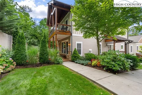 486 Ransom St #A2, Blowing Rock, NC 28605