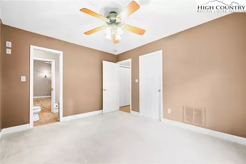 Bedroom - 137 Avalanche Trl, Boone, NC 28607 photo 2 of 4