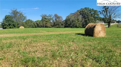 lot133 207 Canterbury Dr, North Wilkesboro, NC 28659