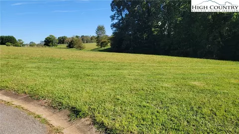 lot218 513 Squire Ct, North Wilkesboro, NC 28659