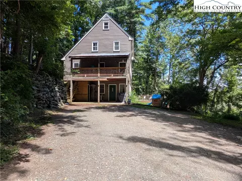 399 Ravens Ridge Cir, Boone, NC 28607