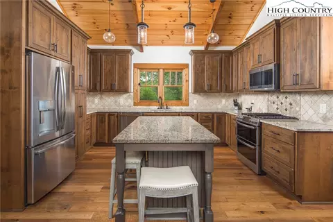 108 Nightshade Rd, Boone, NC 28607 photo 8