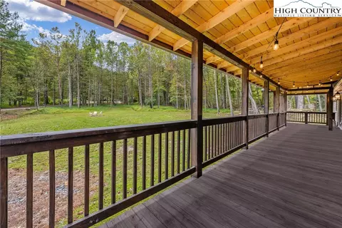 Exterior - 812 Jakes Mountain Rd, Deep Gap, NC 28618 photo 6 of 7