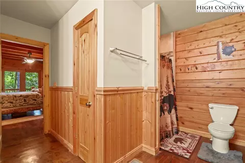 Bath - 385 Cedar Ridge Dr, Todd, NC 28684 photo 2 of 5