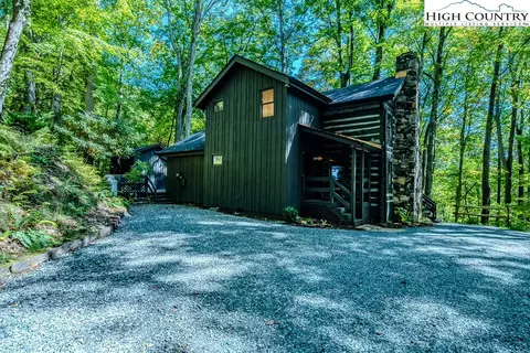 520 Little Creekside, Banner Elk, NC 28604