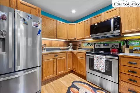 Kitchen - 183 Lower Fiddlestix, Boone, NC 28607 photo 1 of 3