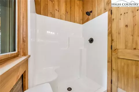 1403 Tomahawk Dr, Todd, NC 28684 photo 34