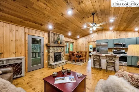 1403 Tomahawk Dr, Todd, NC 28684 photo 19