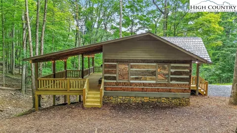 1403 Tomahawk Dr, Todd, NC 28684 photo 10
