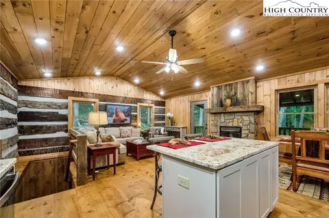 1403 Tomahawk Dr, Todd, NC 28684 photo 24