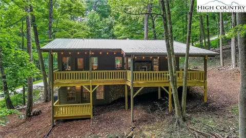 1403 Tomahawk Dr, Todd, NC 28684 photo 12
