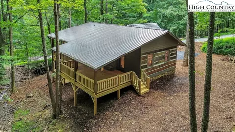 1403 Tomahawk Dr, Todd, NC 28684 photo 9