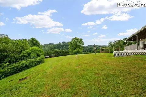 Exterior - 175 Olive Ridge Dr, Crumpler, NC 28617 photo 13 of 16