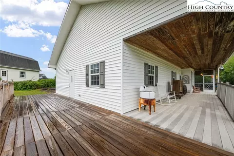 Exterior - 175 Olive Ridge Dr, Crumpler, NC 28617 photo 12 of 16