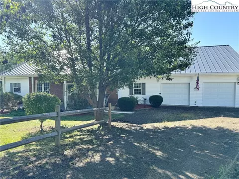 Exterior - 175 Olive Ridge Dr, Crumpler, NC 28617 photo 3 of 16