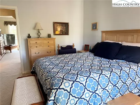 Bedroom - 175 Olive Ridge Dr, Crumpler, NC 28617 photo 5 of 7