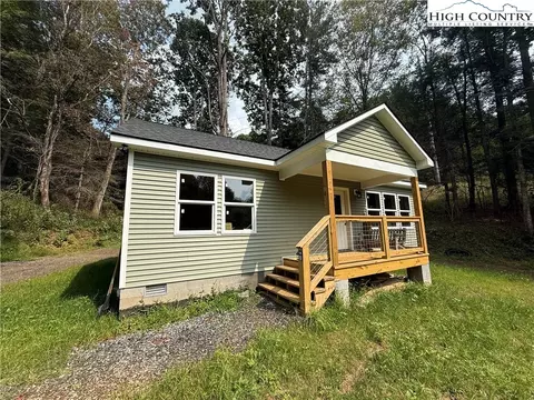 5218 Nc Highway 88, Jefferson, NC 28640