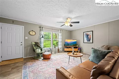 Living - 224 234 Laurel Gap Ridge Rd, Boone, NC 28607 photo 5 of 6