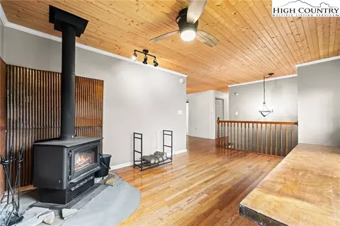 Living - 224 234 Laurel Gap Ridge Rd, Boone, NC 28607 photo 3 of 6
