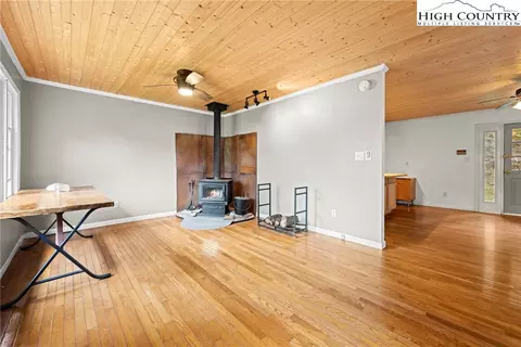 Living - 224 234 Laurel Gap Ridge Rd, Boone, NC 28607 photo 2 of 6