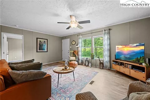 Living - 224 234 Laurel Gap Ridge Rd, Boone, NC 28607 photo 6 of 6