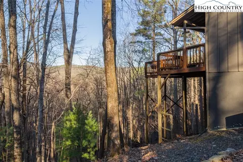 Exterior - 107 Buckshot Ridge Rd, Deep Gap, NC 28618 photo 4 of 6