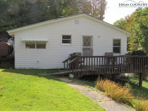 458 Paul Goodman, Fleetwood, NC 28626