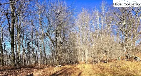 lot Apt 3 Rocky Top Trl, Seven Devils, NC 28604 photo 2