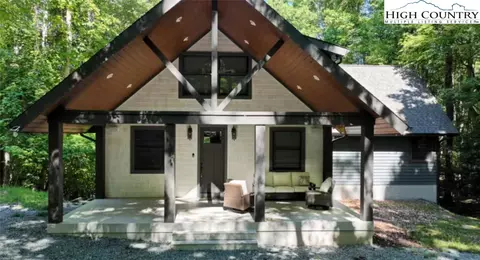115 Black Birch Ln, Beech Mountain, NC 28604