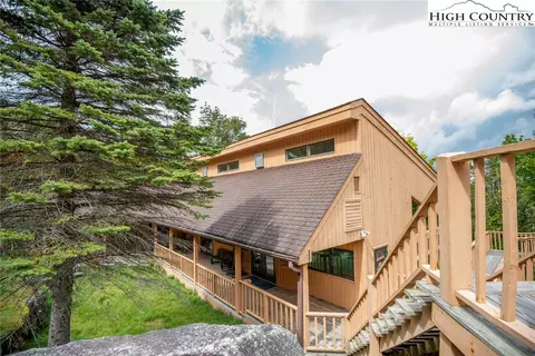 Exterior - 220 Charter Hills Rd #A2, Beech Mountain, NC 28604 photo 7 of 8