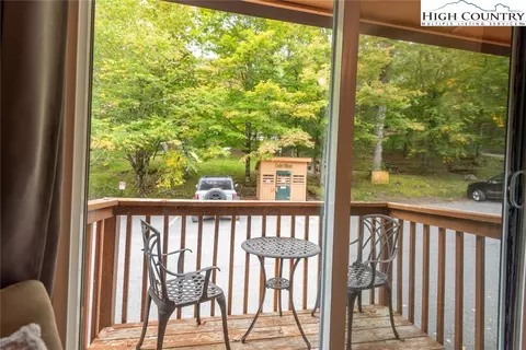 Exterior - 220 Charter Hills Rd #A2, Beech Mountain, NC 28604 photo 5 of 8