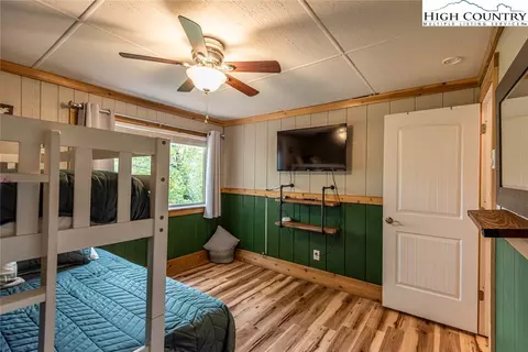 Bedroom - 220 Charter Hills Rd #A2, Beech Mountain, NC 28604 photo 5 of 5