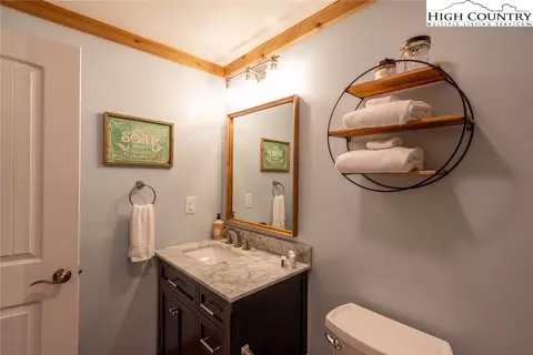 Bath - 220 Charter Hills Rd #A2, Beech Mountain, NC 28604 photo 1 of 1