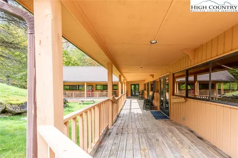Exterior - 220 Charter Hills Rd #A2, Beech Mountain, NC 28604 photo 8 of 8