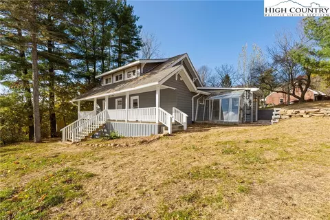 237 Pine St, Boone, NC 28607 photo 1
