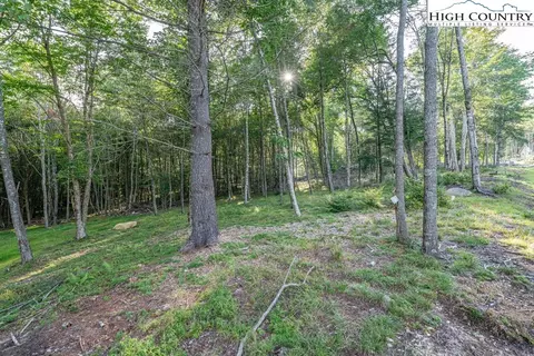 Es49 Rippling Waters Trail, Banner Elk, NC 28604