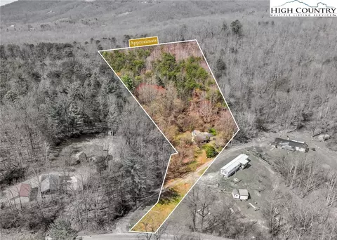 153 Pineway Ln, Thurmond, NC 28683